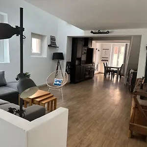 https://chez-camille-et-david.fr-provencehotel.com